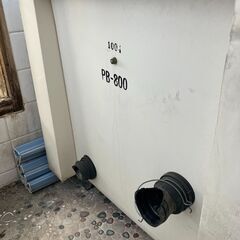 古い浴槽（アイボリー）の画像