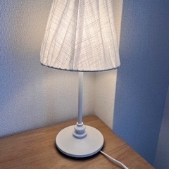 IKEAオーステルロ　テーブルランプの画像