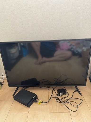 Hisense 32型テレビ　番組録画レコーダー付き2020年製