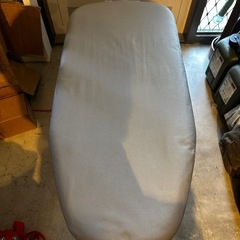 ※無料　ワンタッチアイロン台の画像
