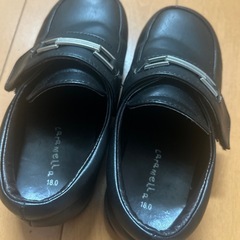 フォーマルシューズ　18cmの画像