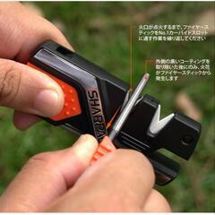 📙☕6つの機能       1荒砥で刃をすばやく作り上げます     2. 仕上げ砥で滑らかな仕上がりのエッジに磨きをかけます     3  鋸歯状の刃やガットフック用のテーパーダイヤモンドロッド      4   釣り針用の溝付きダイヤモンドロッド         5   火起こし棒             6 緊急用高音ホイッスル
の画像