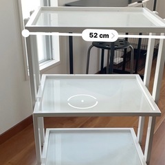 値下げ引取り早い方エステワゴン台白色の画像