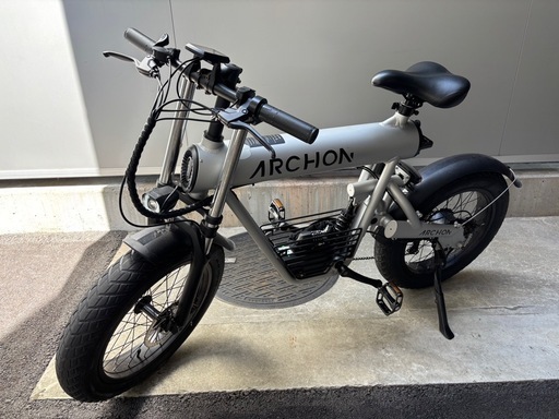 E-bike ARCHON SERIES A02（silver） (かい かい) 西新宿五丁目