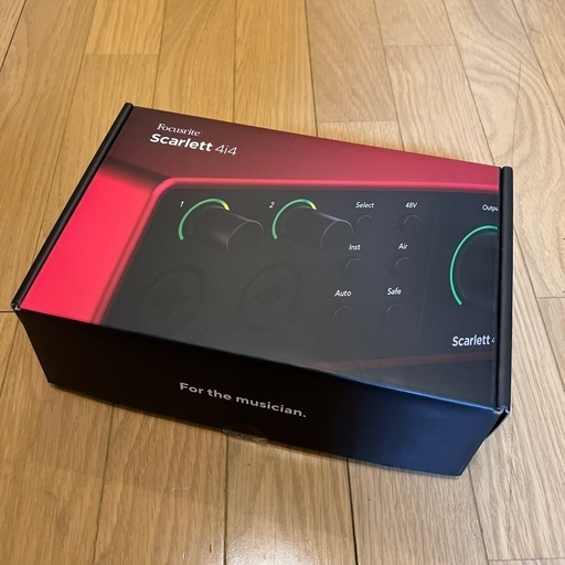 Focusrite Scarlett 4i4 gen4 オーディオ
インターフェース