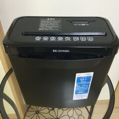 アイリスオーヤマ　シュレッダーの画像