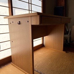 勉強机の画像