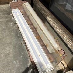 照明　LED100Vの画像