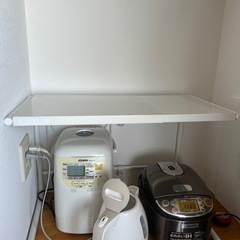 キッチン家電の台(伸長可能)の画像
