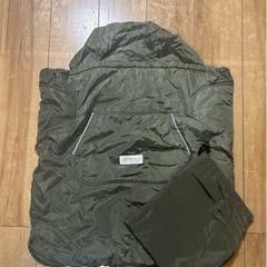 kerata
フード付き抱っこひもカバー防寒の画像