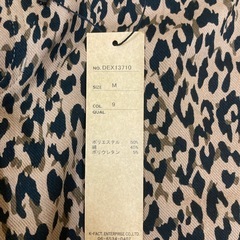 パンツ　スラックス　ズボンの画像
