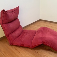 美品　レッド　座椅子　足元角度調節可の画像