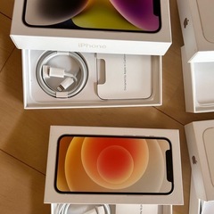 iPhone 箱　ケーブルの画像