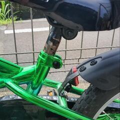 16インチ　自転車(カゴ、補助輪あり)の画像
