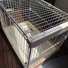ペット用ゲージの画像