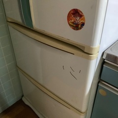ナショナルの冷蔵庫の画像