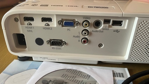 エプソンプロジェクターEH-TW5200