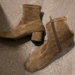 ラネ　ショートブーツの画像