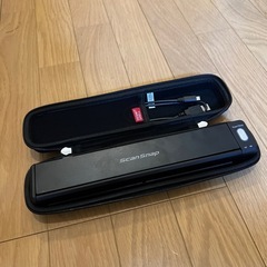 ScanSnap iX100 スキャナー　専用ケース付きの画像