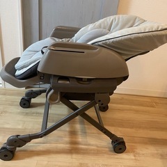 美品☆コンビ ネムリラ AUTO SWING ミントグレー電動ハイローチェアの画像