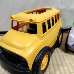 車　バス　消防車　ごみ収集車の画像