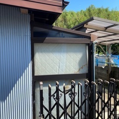 アルミサンルーム付き物置小屋の画像
