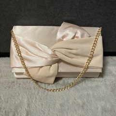 フォーマルバッグの画像