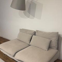 IKEA3人掛けソファの画像
