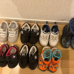 靴15.5〜18.0まとめ売りの画像