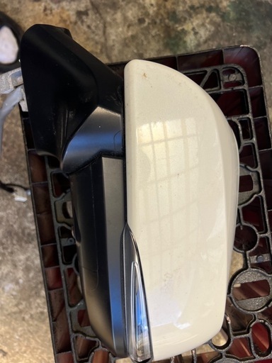 アルファード、ベルファイア　左ミラー