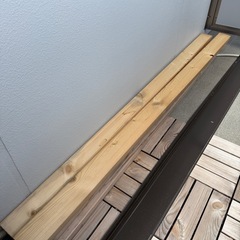 差し上げます　2×4材 約180cm 5本と雨どい180cmの画像