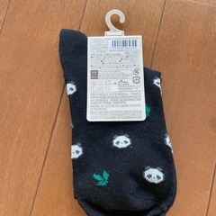 新品　レディースソックス　パンダ　23〜25cmの画像