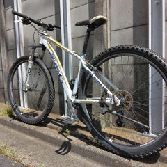 ２９インチのＭTBです。29er　前後タイヤ新品交換済みです。の画像