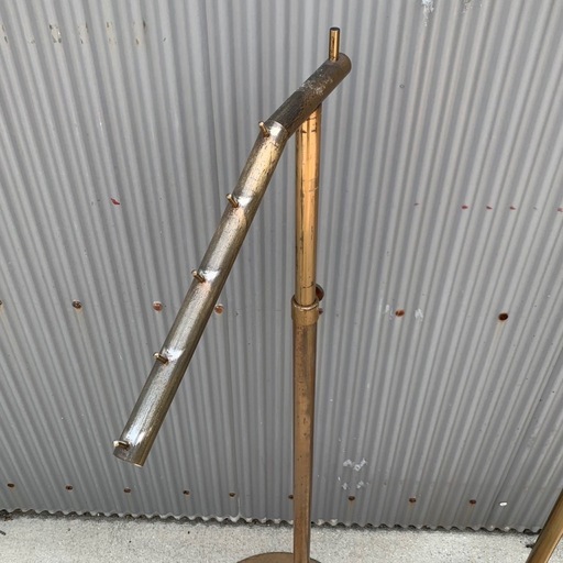 店舗什器 公式 斜めハンガーラック アンティークゴールド