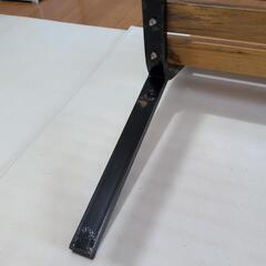 木製ベンチの画像