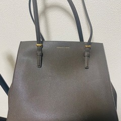 チャールズアンドキース　ショルダーバックの画像