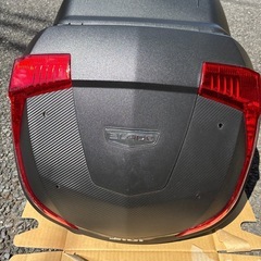ジビ GIVI リアボックス の画像