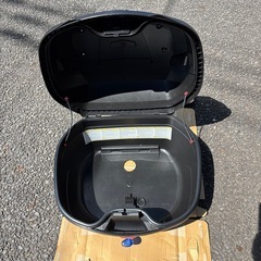 ジビ GIVI リアボックス の画像