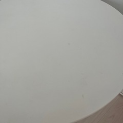 カフェラウンドテーブル
の画像