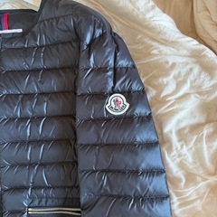 MONCLER　ライトダウン　レディース の画像