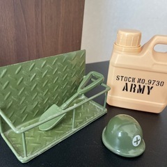 中古品　ミリタリーオブジェ4点の画像