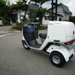 西川町発”🔴決まりました🔴自賠責令和10年4月　ジャイロキャノピー2スト、純正リアボックス付き、始動セルキック問題なし、フリントバイザー、フロントバスケット付きの画像