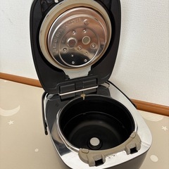 Panasonic 炊飯器　踊り炊き　SR-PA108　 の画像
