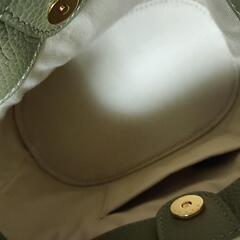 未使用近い美品22万。MARNI　マルニ　ヴェニス　2way　ショルダー付きバッグの画像