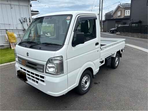 4WD　スズキキャリイ令和5年式走行2千km車検たっぷり