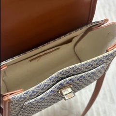 MOUSSYハンドバックの画像