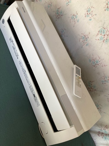 ④東芝 エアコン　標準取付け工事込み！2020年