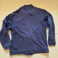 150サイズ　アディダスadidas  紺色パーカーの画像