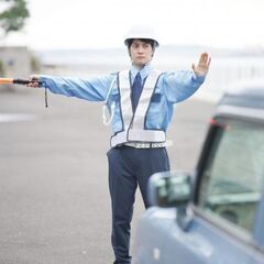 警備員。だんだん涼しくなるこの季節に理想の職場を見つけて楽しく働きませんか？の画像
