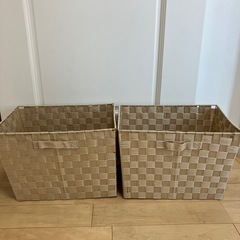 カゴ２つで100円の画像